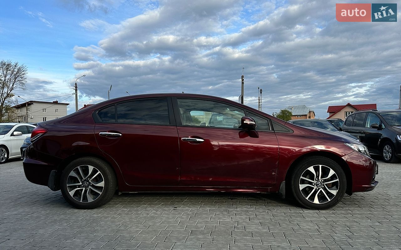 Honda Civic 2013 VIN 19XFB2670DE800223 фото оголошення 8 з 30