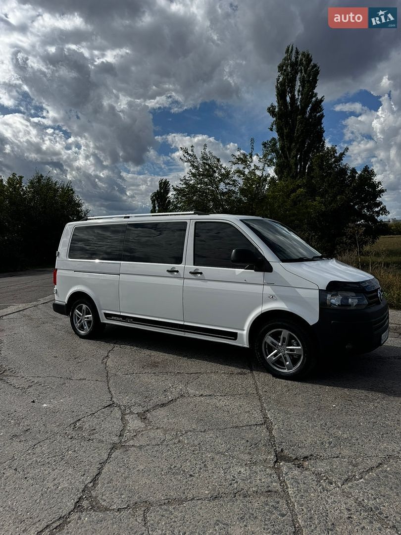 Volkswagen Transporter 2010 VIN WV1ZZZ7HZAH257262 фото оголошення 10 з 29