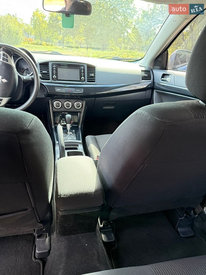 Mitsubishi Lancer 2016 VIN JA32U2FU0HU007343 фото оголошення 16 з 21