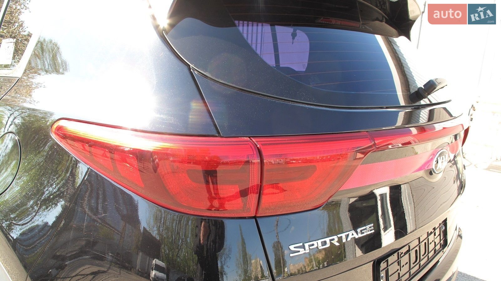 Kia Sportage 2015 VIN KNAPM813BGK019053 фото оголошення 18 з 77