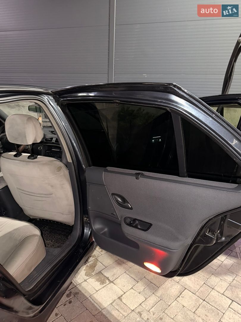 Renault Laguna 2003 VIN VF1BG0G0628893258 фото оголошення 8 з 8
