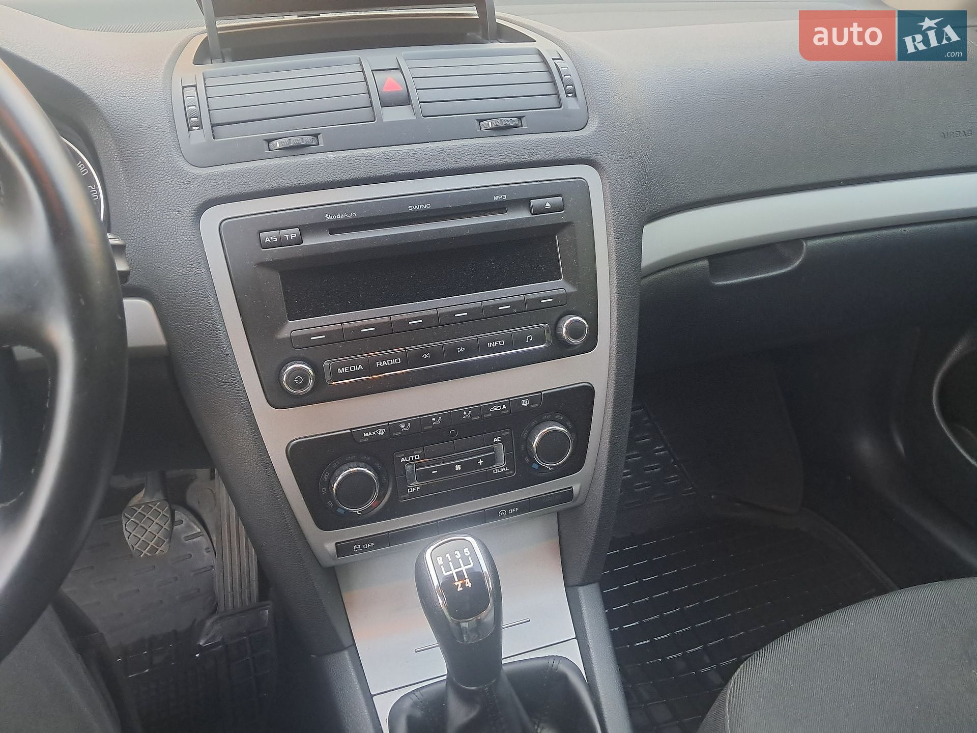 Skoda Octavia 2011 VIN TMBHT21Z2C2106090 фото оголошення 13 з 20