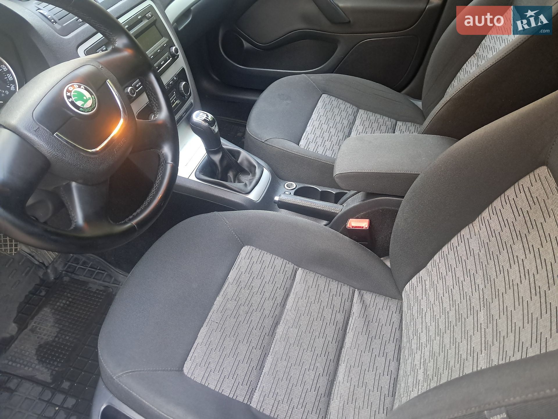 Skoda Octavia 2011 VIN TMBHT21Z2C2106090 фото оголошення 14 з 20