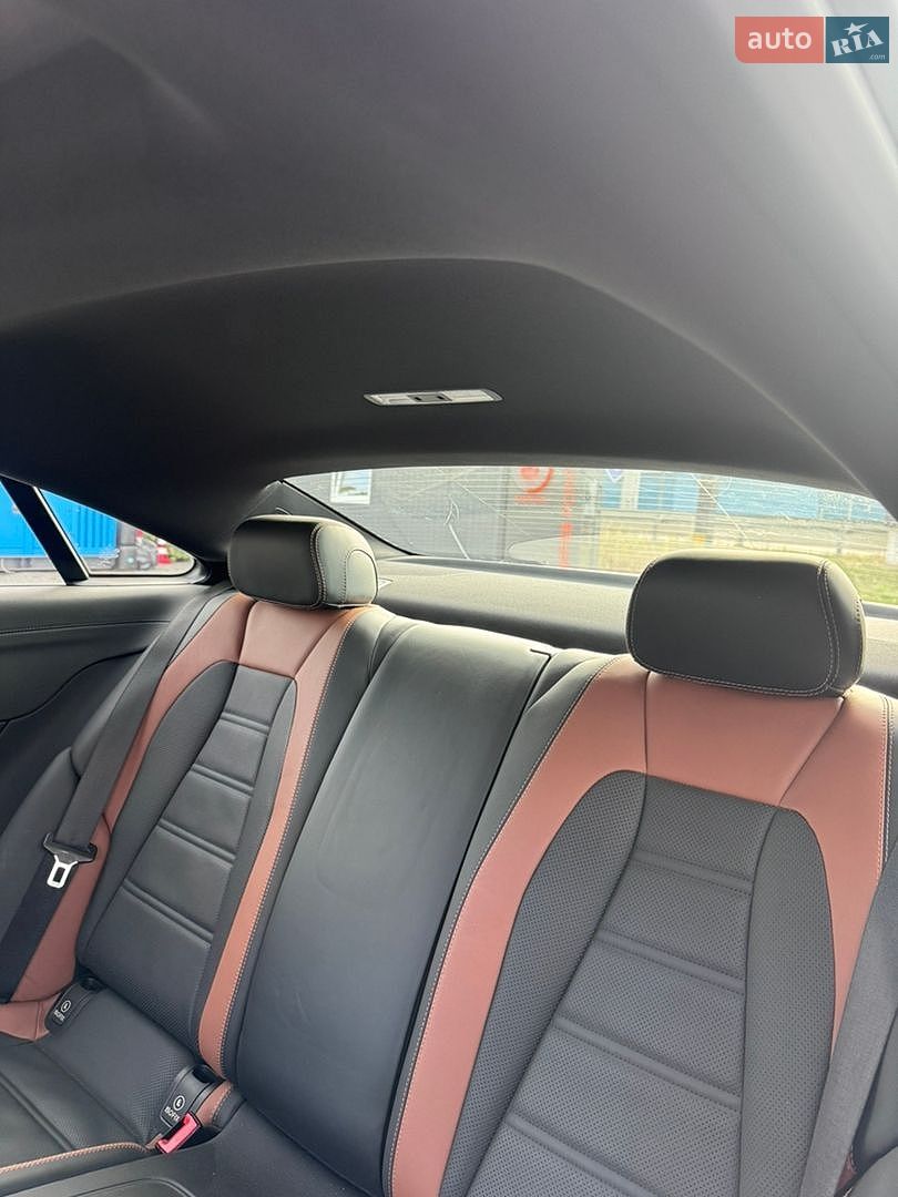 Mercedes-Benz E-Class 2018 VIN WDD1J6BB7KF094709 фото оголошення 11 з 12