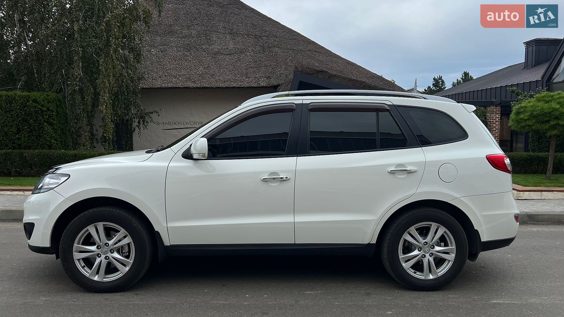 Hyundai Santa FE 2011 VIN KMHSH81XDBU774991 фото оголошення 12 з 68