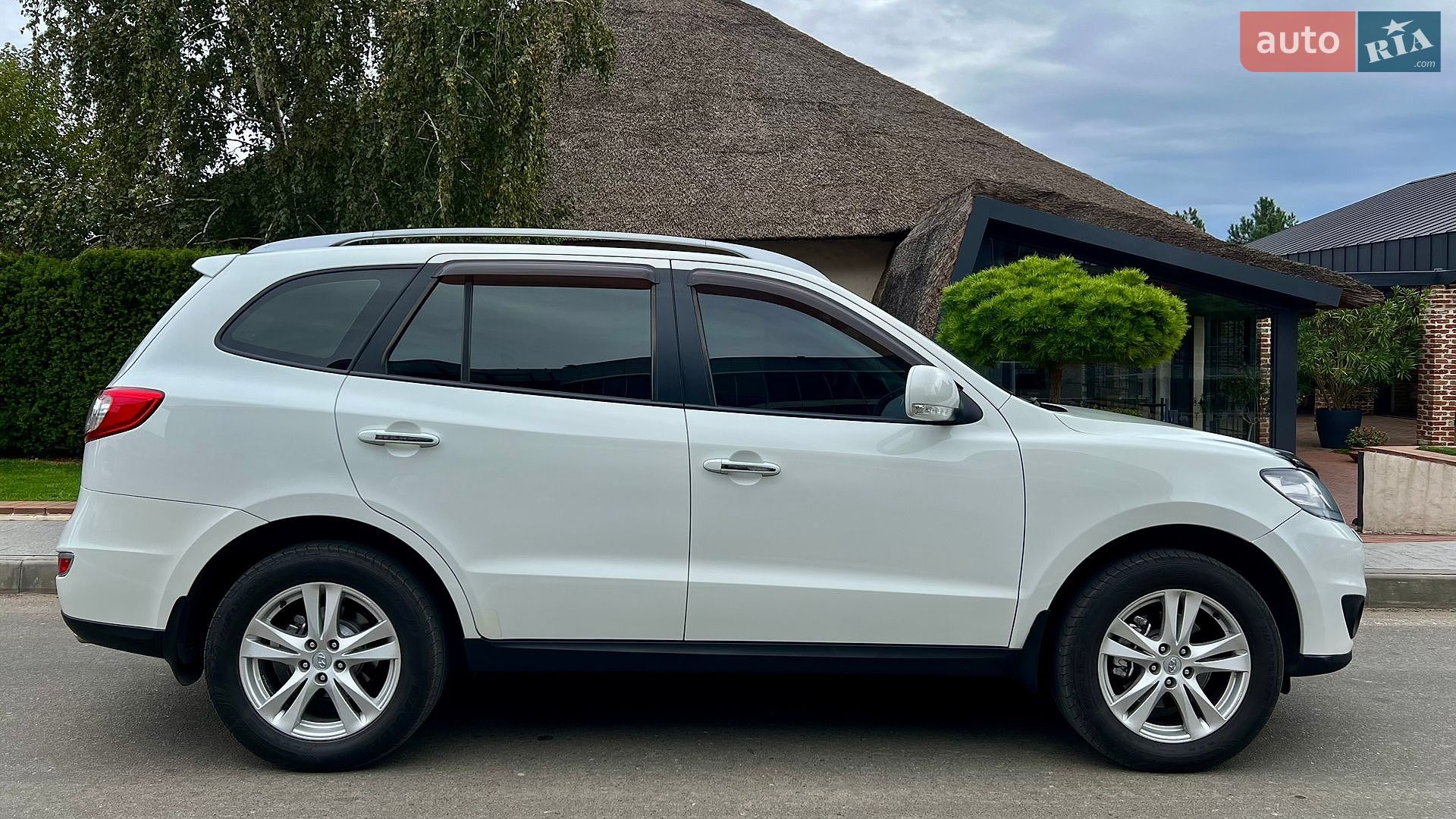 Hyundai Santa FE 2011 VIN KMHSH81XDBU774991 фото оголошення 14 з 68