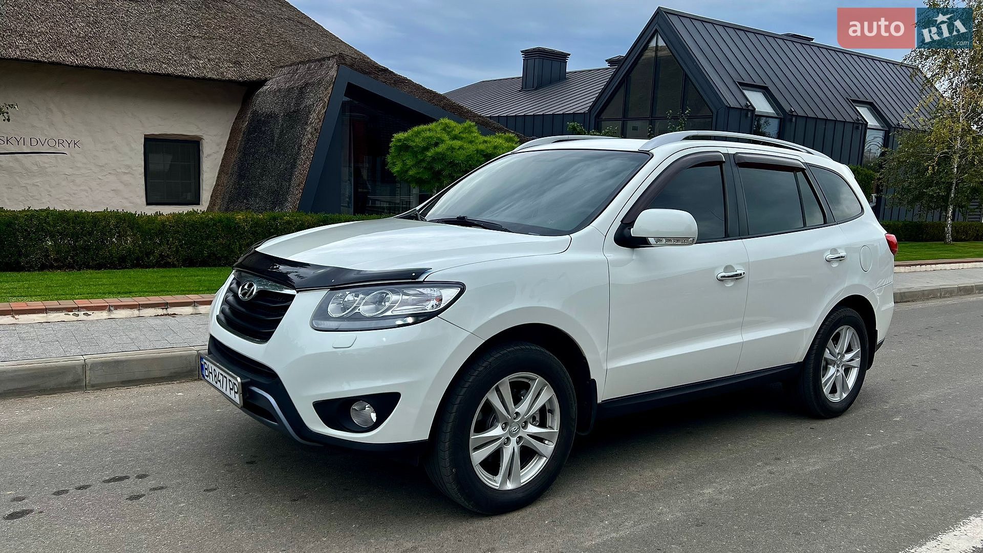 Hyundai Santa FE 2011 VIN KMHSH81XDBU774991 фото оголошення 4 з 68
