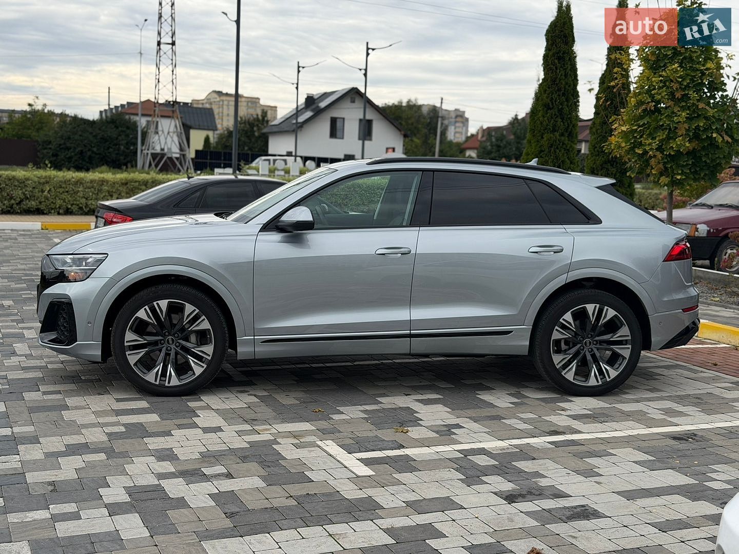 Audi Q8 2024 VIN WA1EVBF15RD006315 фото оголошення 4 з 59