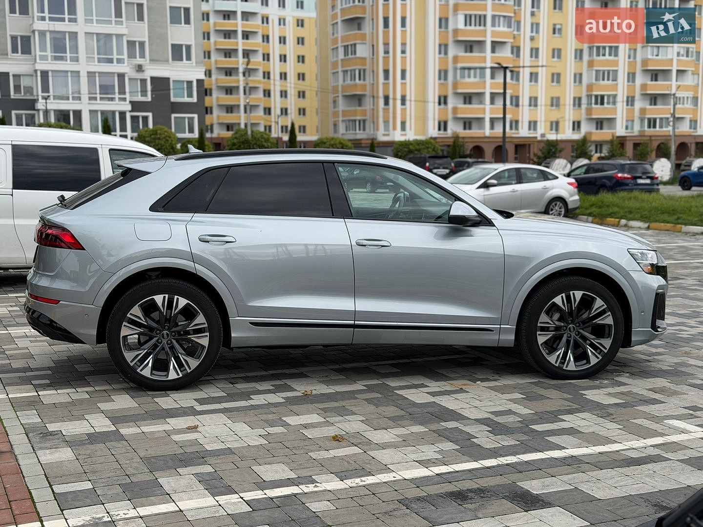 Audi Q8 2024 VIN WA1EVBF15RD006315 фото оголошення 8 з 59