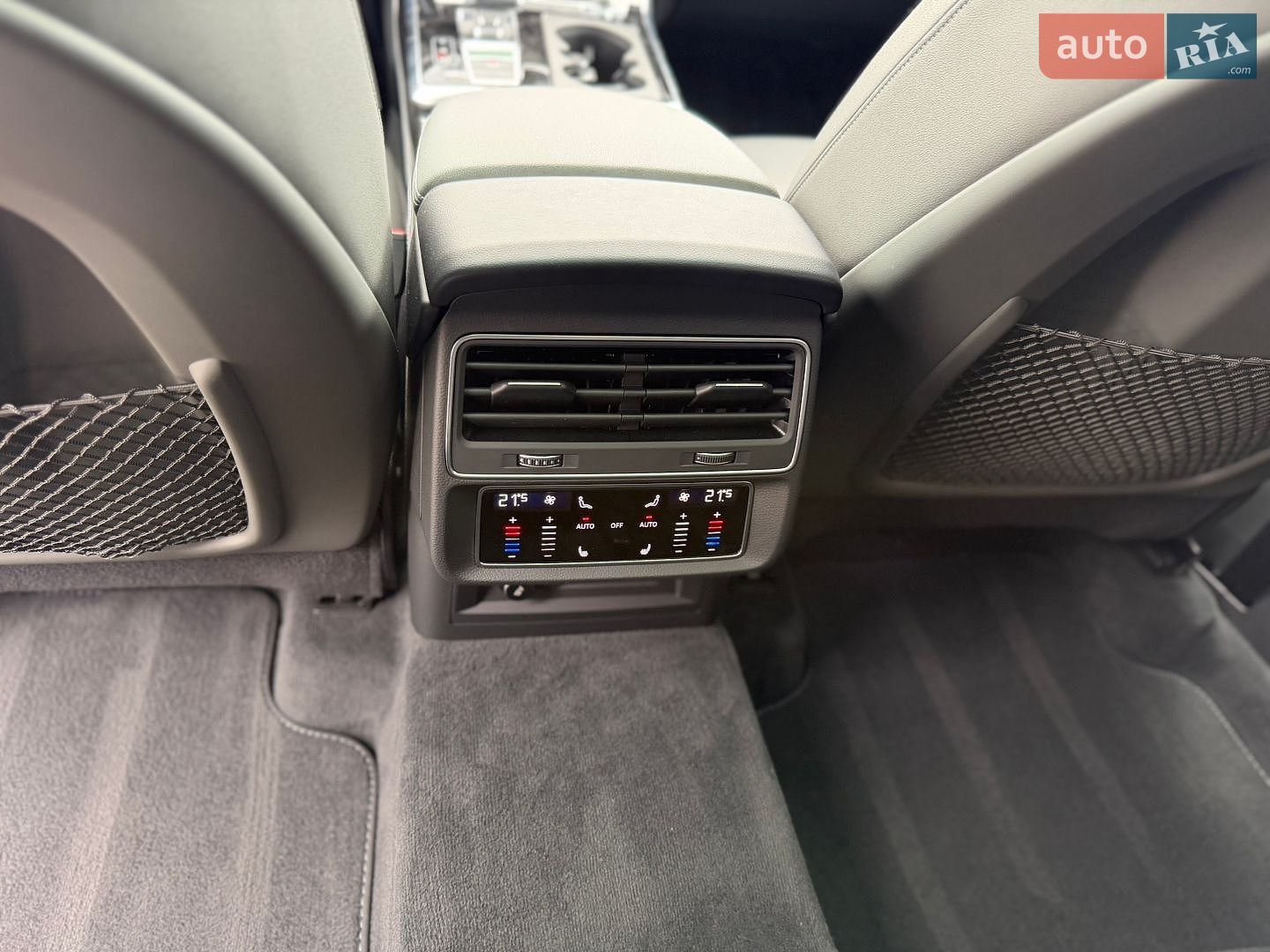 Audi Q8 2024 VIN WA1EVBF15RD006315 фото оголошення 30 з 59