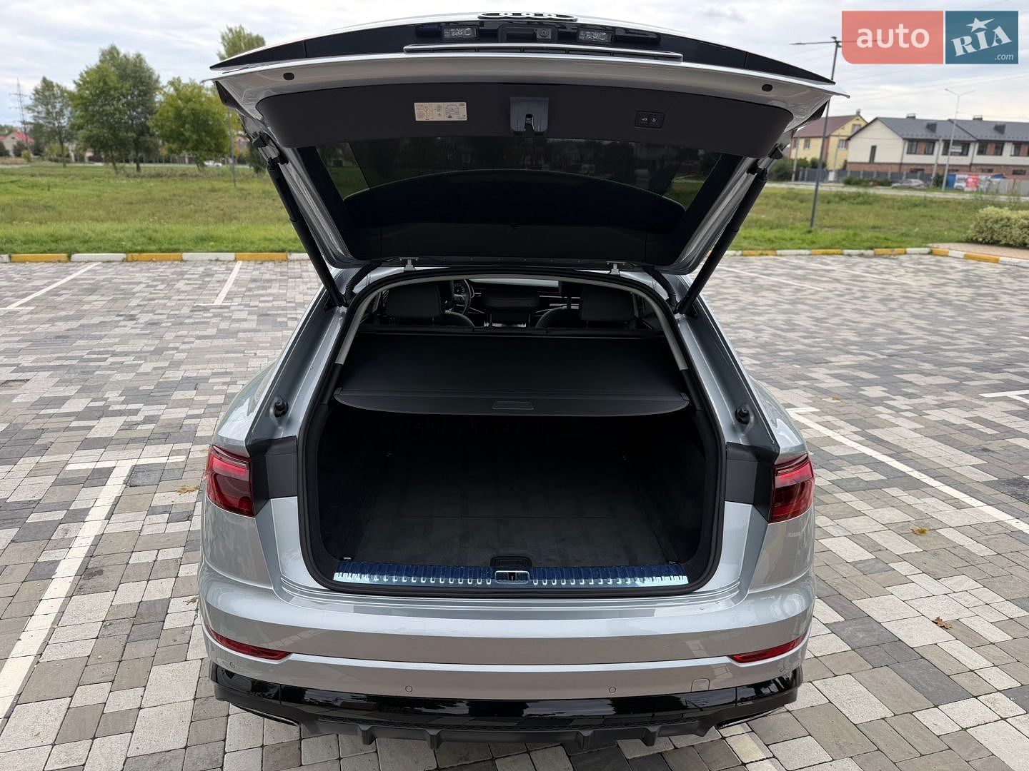 Audi Q8 2024 VIN WA1EVBF15RD006315 фото оголошення 35 з 59