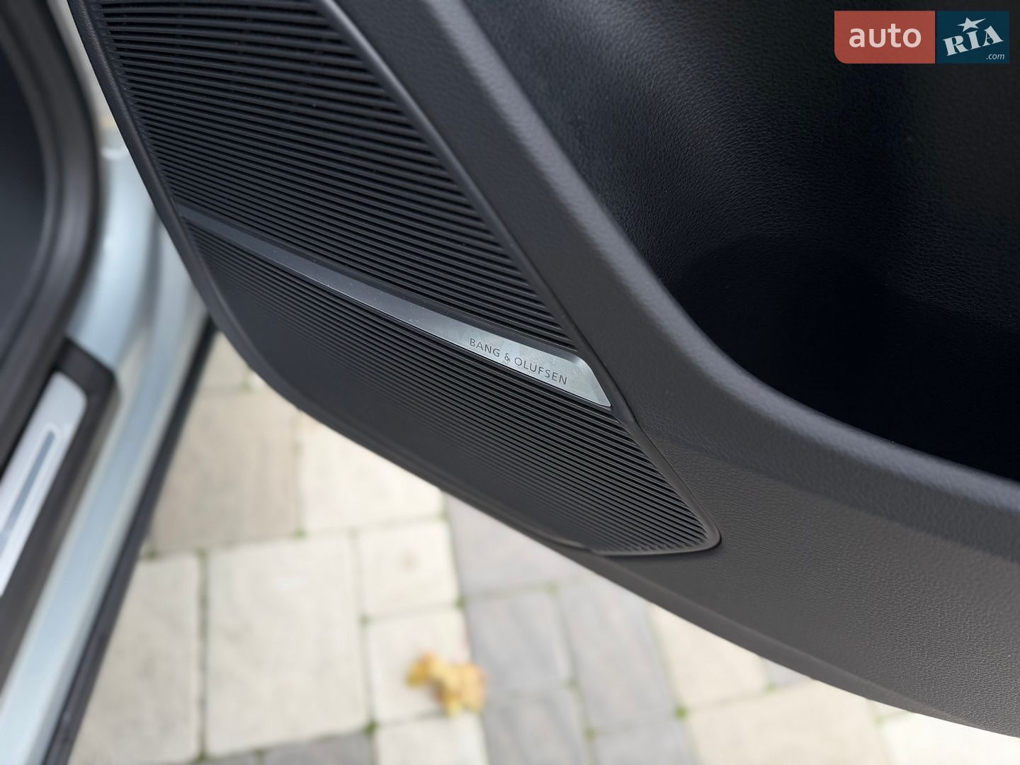 Audi Q8 2024 VIN WA1EVBF15RD006315 фото оголошення 40 з 59