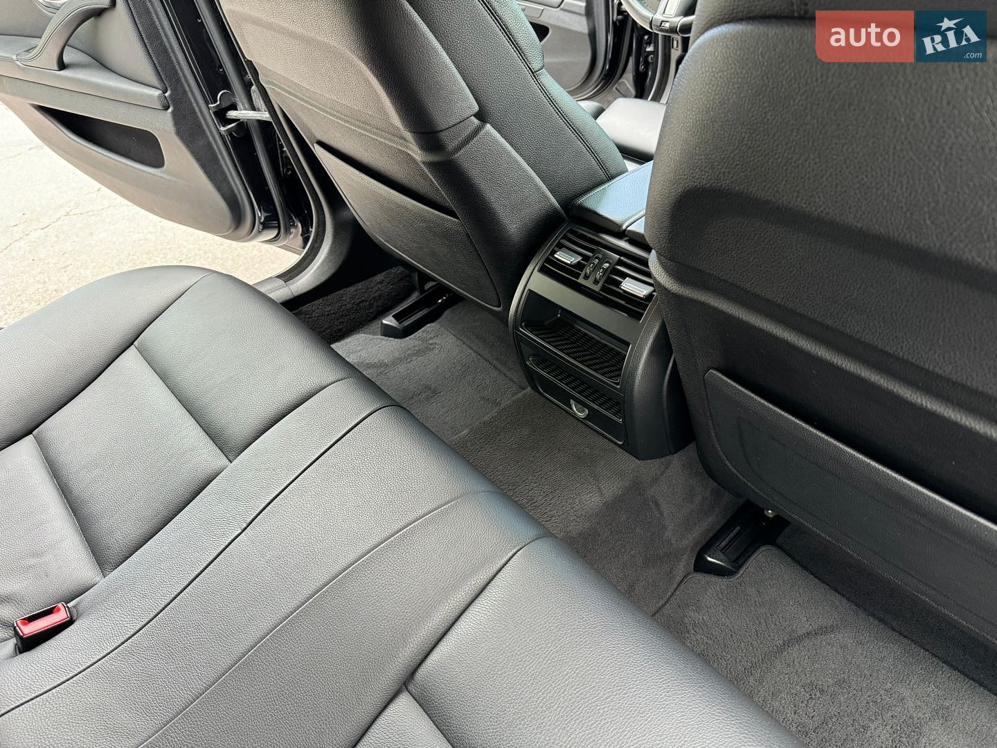 BMW 5 Series 2013 VIN WBA5D31080D059619 фото оголошення 73 з 123