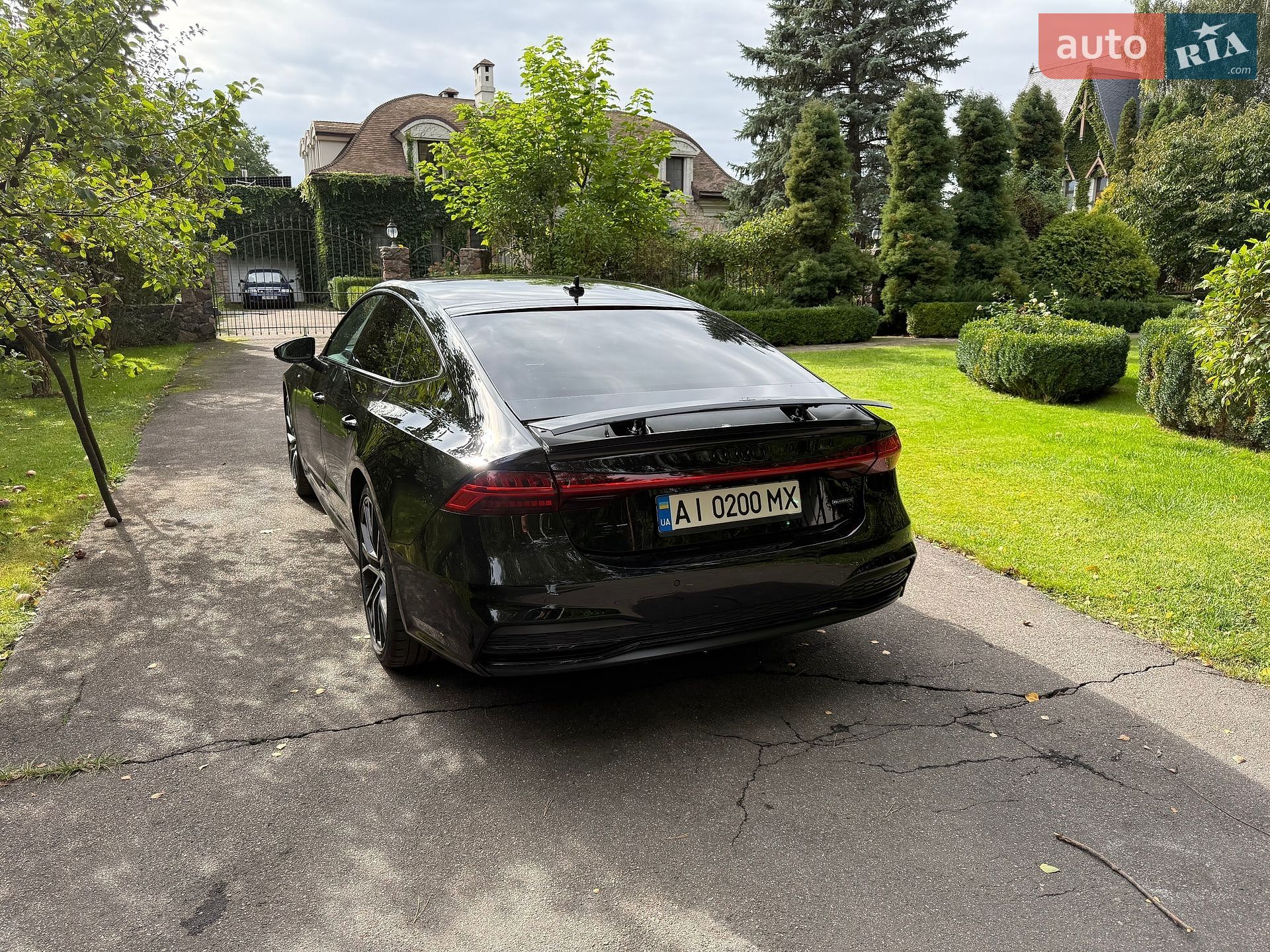 Audi A7 Sportback 2018 VIN WAUZZZF2XKN027798 фото оголошення 2 з 61