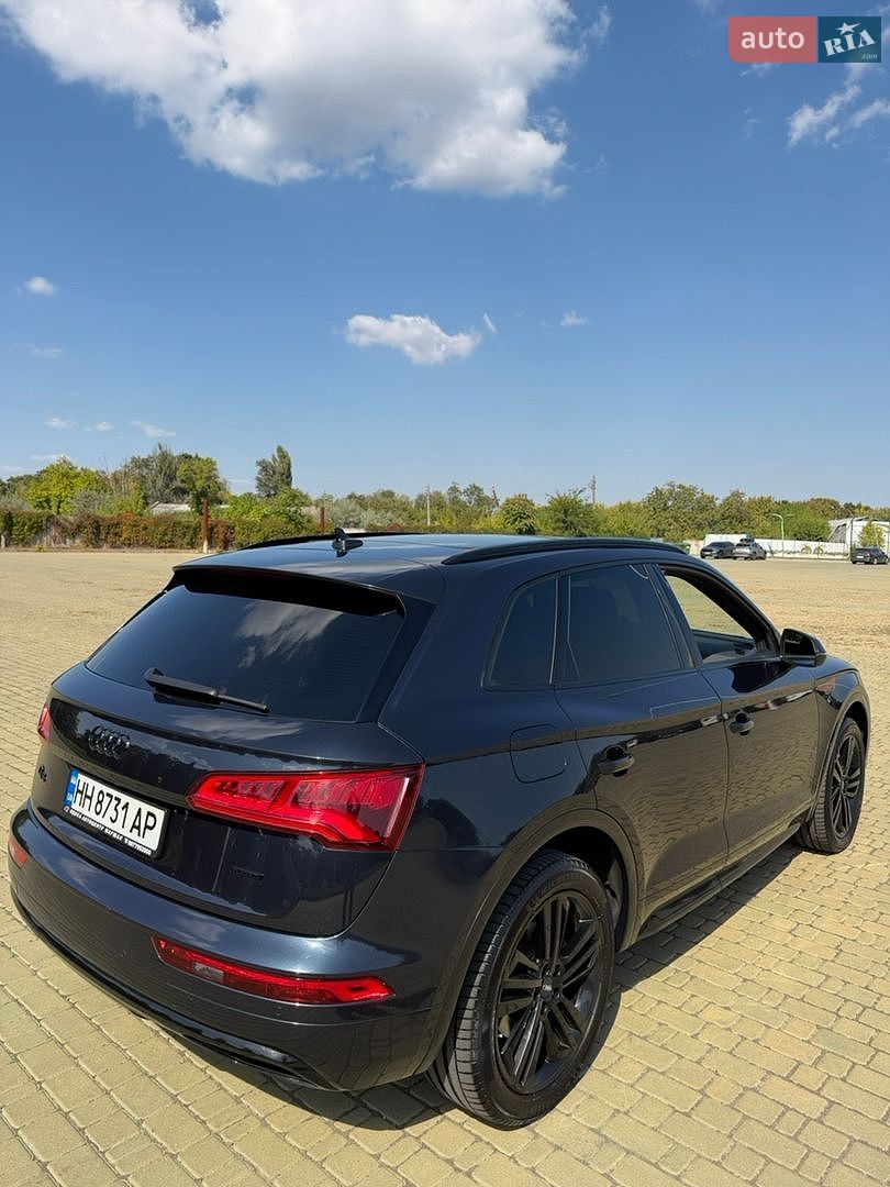 AUDI Q5 2019 VIN WA1BNAFY5L2018624 фото оголошення 4 з 22