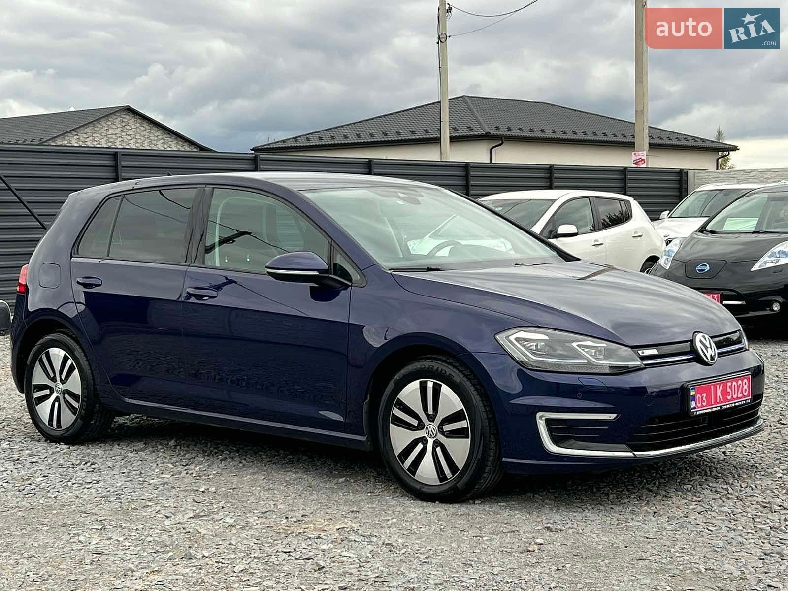 Volkswagen e-Golf 2018 VIN WVWZZZAUZJW902632 фото оголошення 3 з 47
