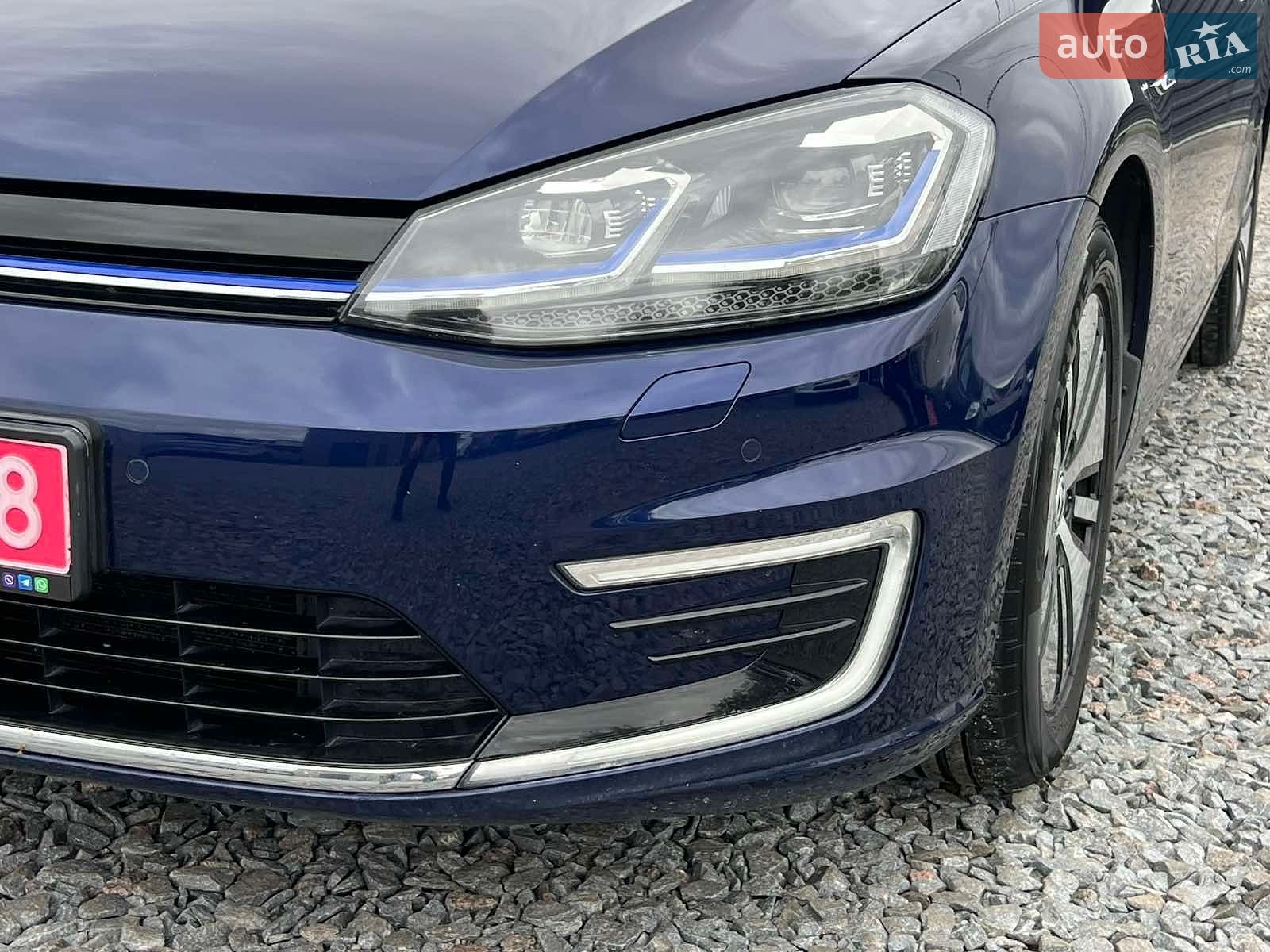 Volkswagen e-Golf 2018 VIN WVWZZZAUZJW902632 фото оголошення 13 з 47