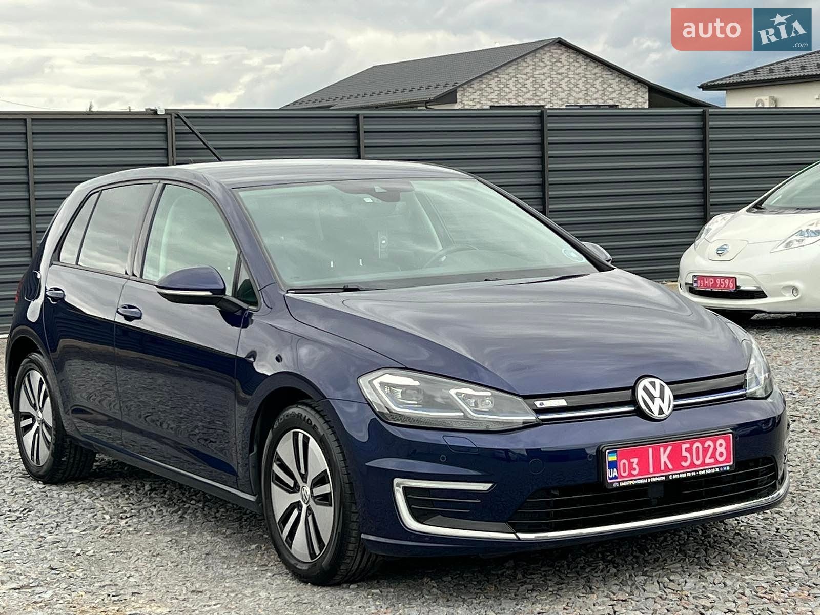 Volkswagen e-Golf 2018 VIN WVWZZZAUZJW902632 фото оголошення 16 з 47