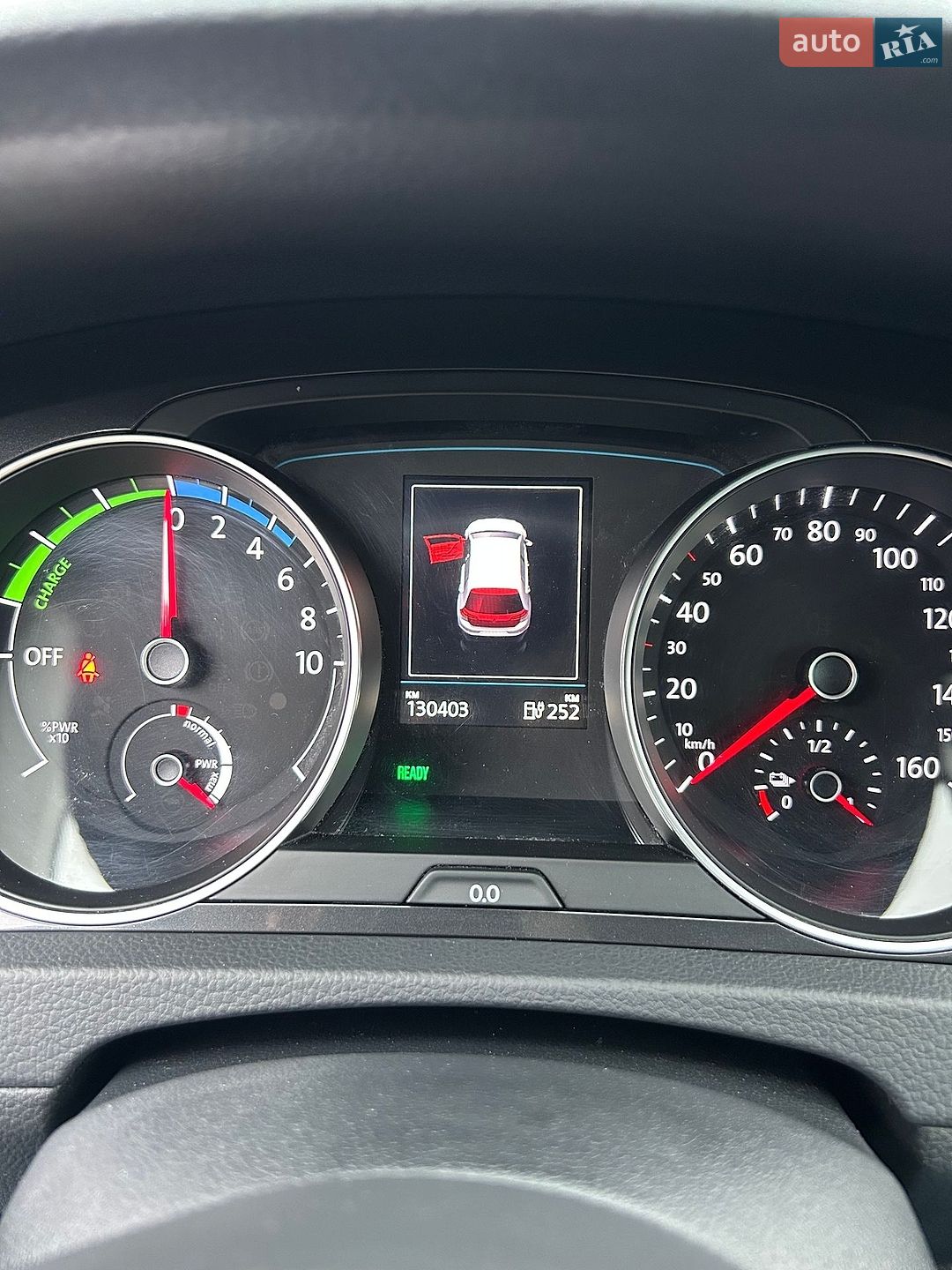 Volkswagen e-Golf 2018 VIN WVWZZZAUZJW902632 фото оголошення 18 з 47