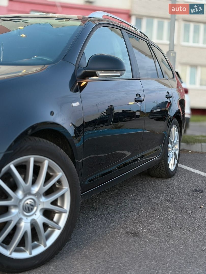 Volkswagen Golf 2013 VIN WVWZZZ1KZDM617923 фото оголошення 2 з 26