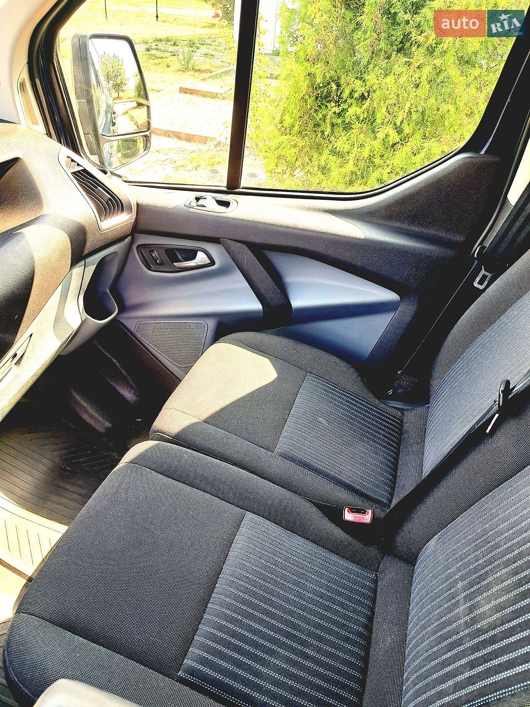 Ford Transit Custom 2015 VIN WF0YXXTTGYFJ67282 фото оголошення 21 з 26