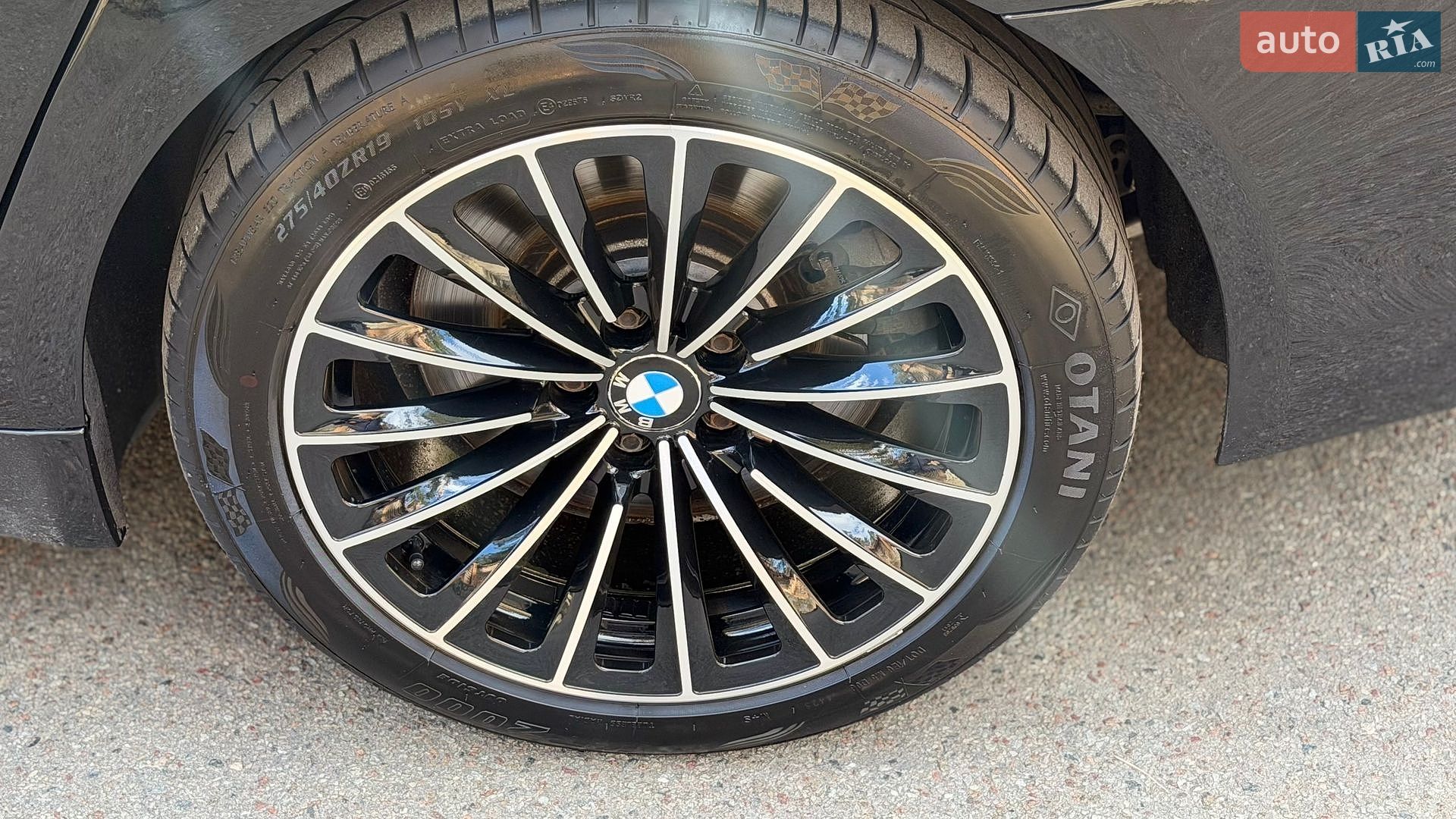 BMW 7 Series 2014 VIN WBAYF610X0GK19121 фото оголошення 12 з 44