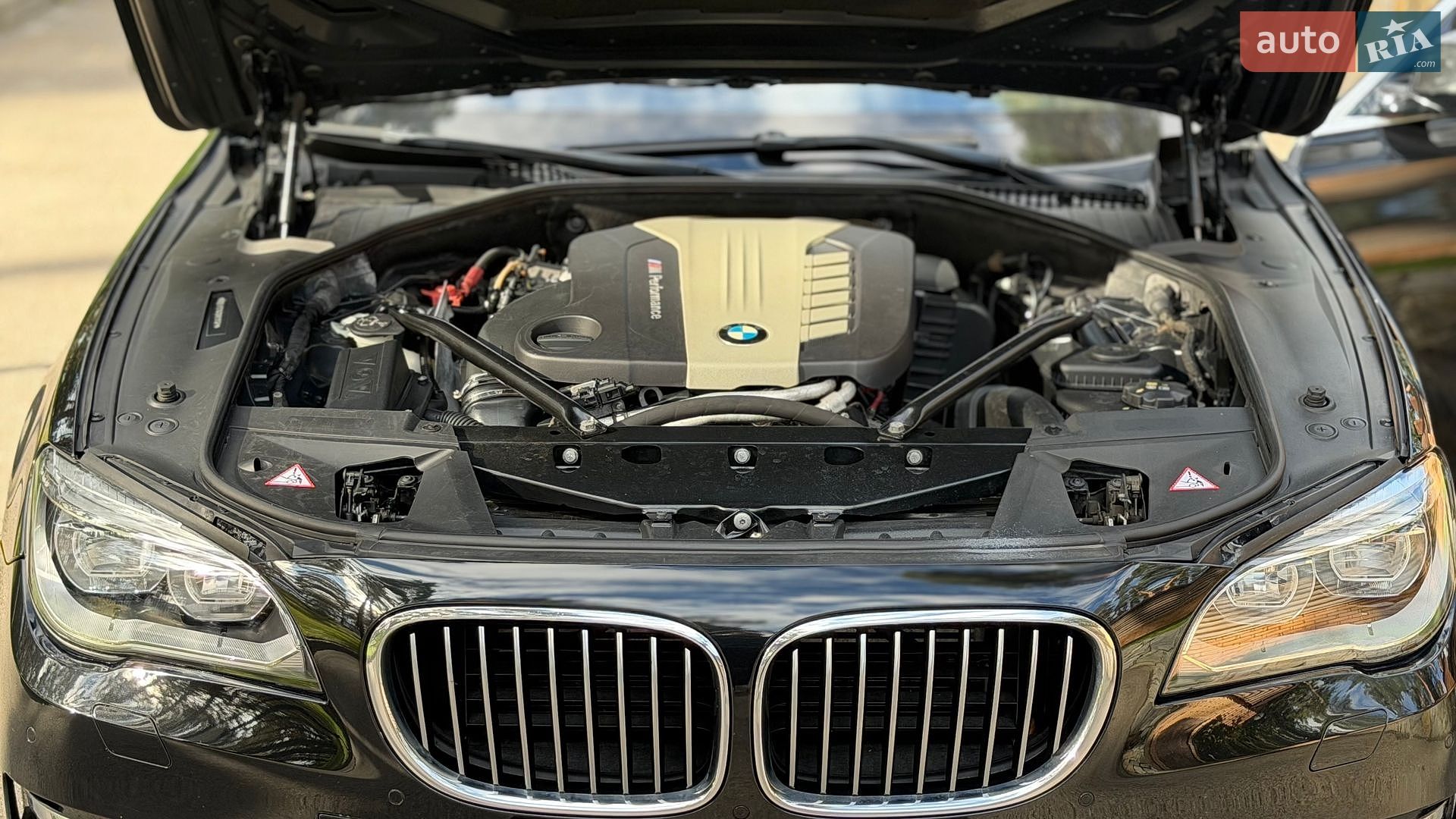 BMW 7 Series 2014 VIN WBAYF610X0GK19121 фото оголошення 16 з 44