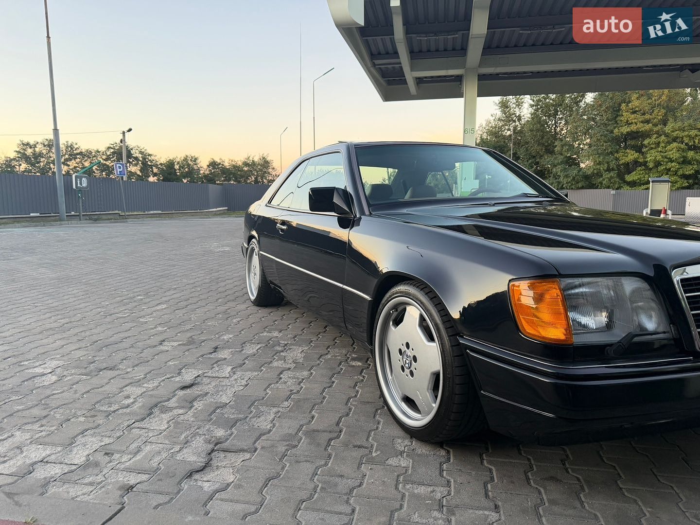 MERCEDES-BENZ 124 1994 VIN WDB1240521B991958 фото оголошення 2 з 13