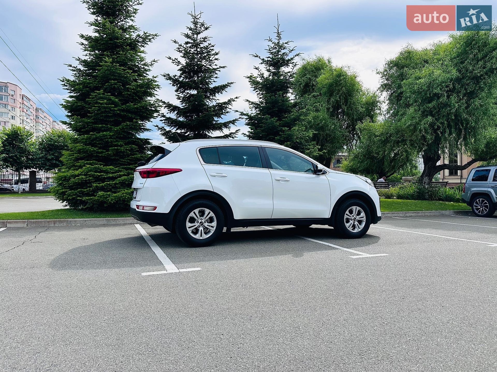 Kia Sportage 2017 VIN U5YPG815GHL380951 фото оголошення 9 з 19
