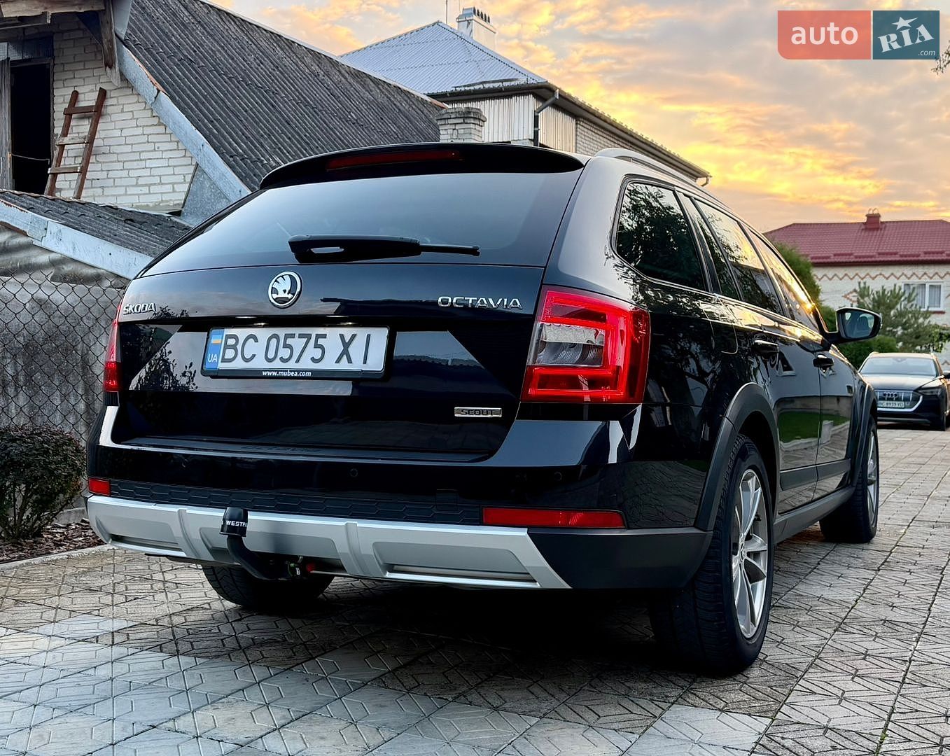 Skoda Octavia Scout 2016 VIN TMBLK6NE9G0145045 фото оголошення 14 з 32