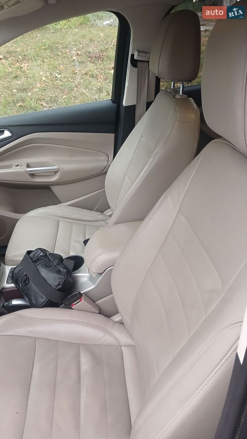 Ford Escape 2013 VIN 1FMCU0H95DUC31782 фото оголошення 21 з 26