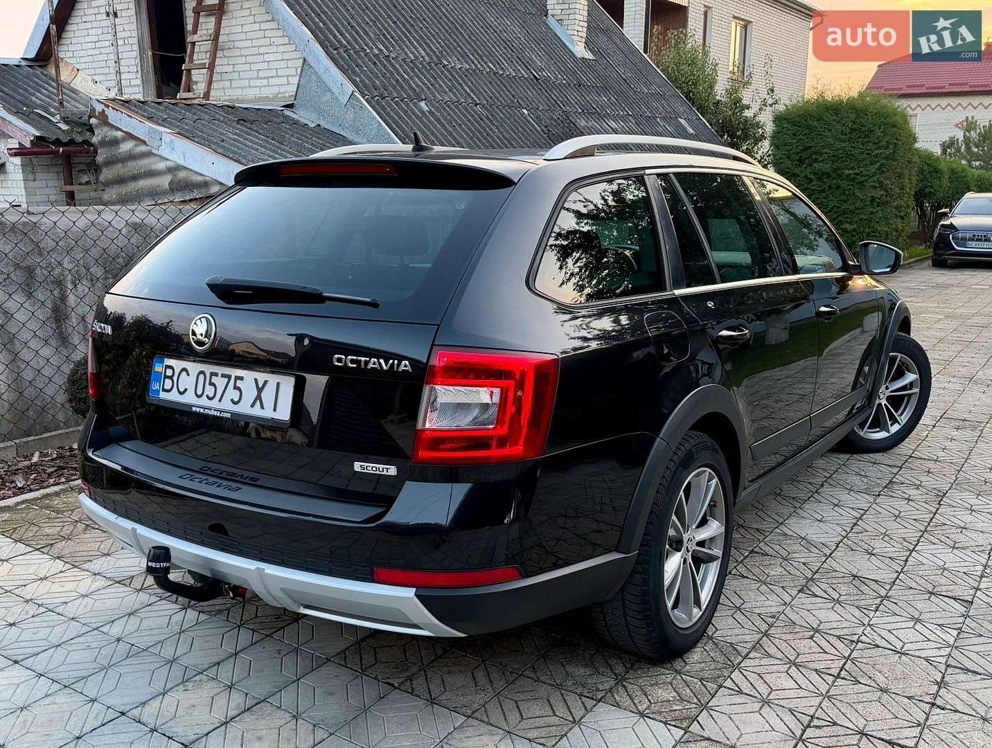 Skoda Octavia Scout 2016 VIN TMBLK6NE9G0145045 фото оголошення 29 з 32