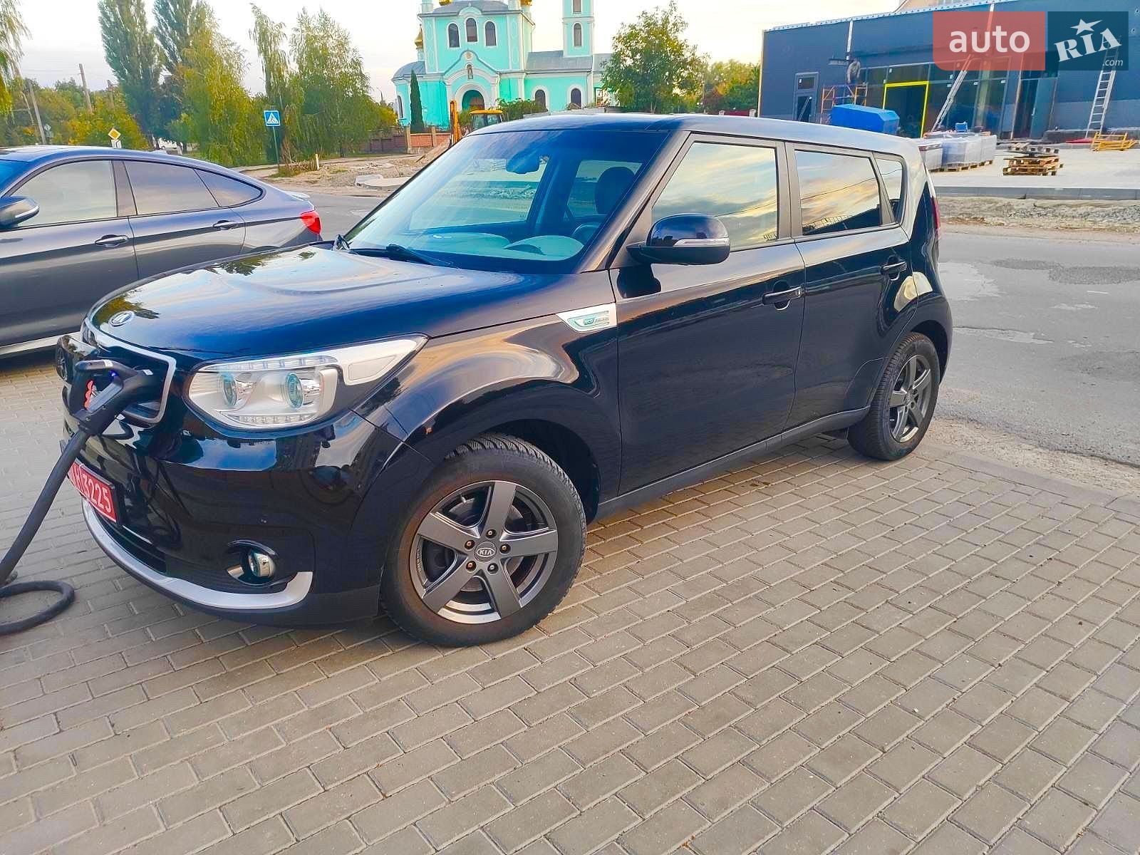 Kia Soul EV 2018 VIN KNAJX81EFJ7031776 фото оголошення 6 з 13