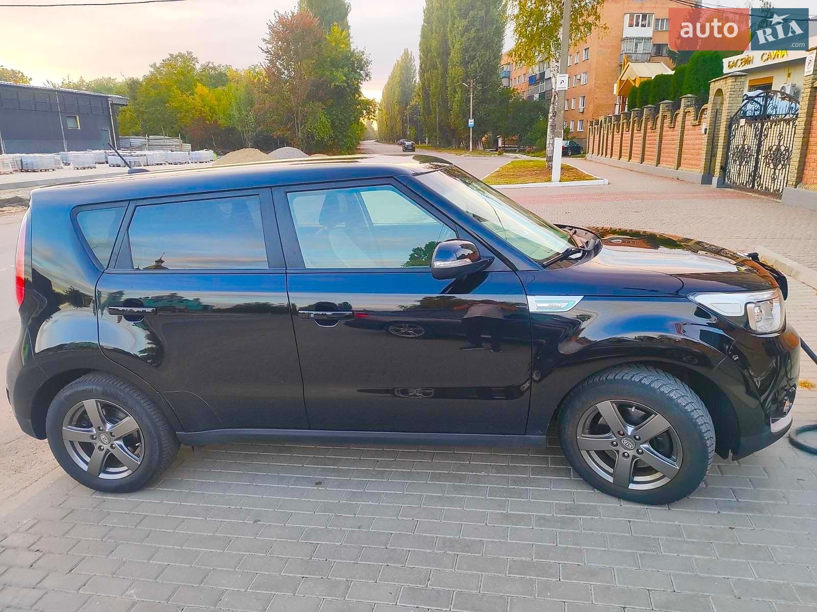 Kia Soul EV 2018 VIN KNAJX81EFJ7031776 фото оголошення 7 з 13