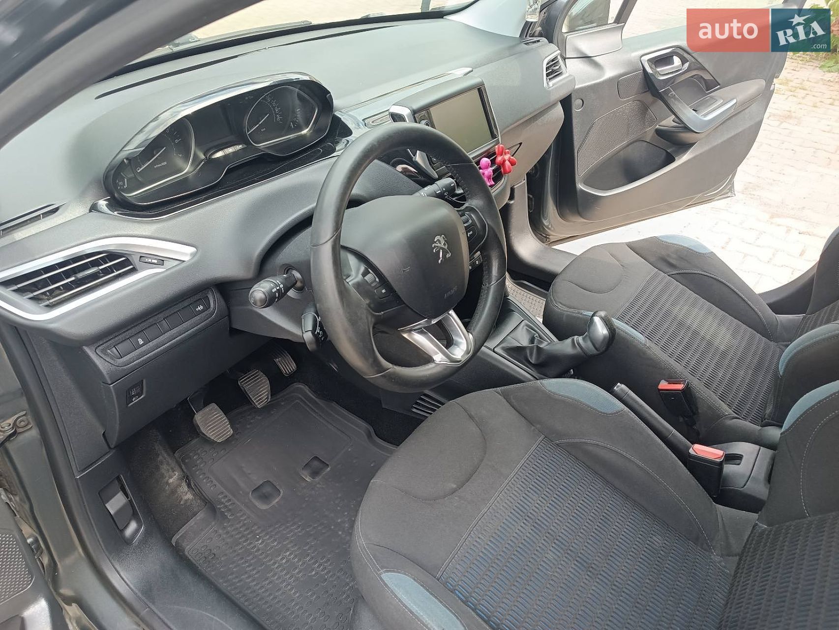 Peugeot 208 2012 VIN VF3CC8FP0CW126177 фото оголошення 16 з 25