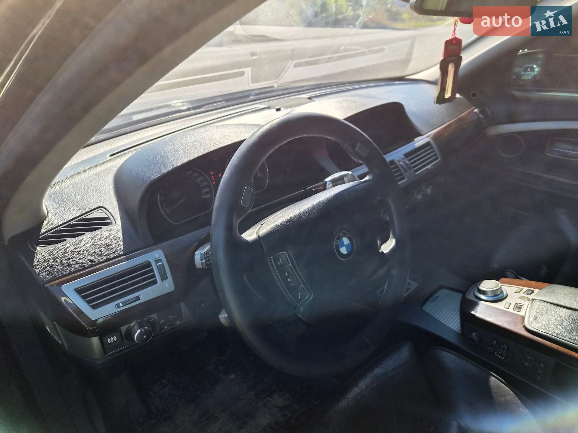 BMW 7 Series 2005 VIN WBAHL21090DF60063 фото оголошення 15 з 16