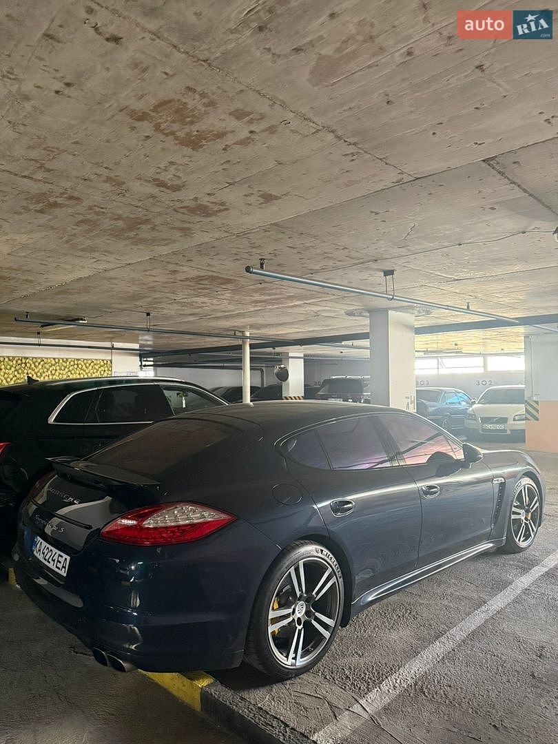Porsche Panamera 2011 VIN WP0ZZZ97ZBL080731 фото оголошення 6 з 19
