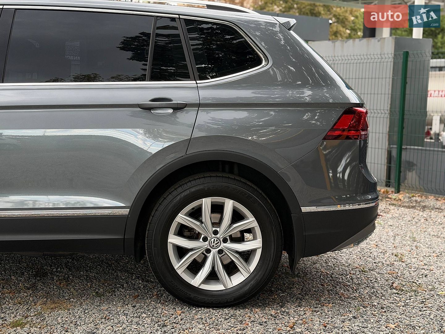 Volkswagen Tiguan Allspace 2018 VIN WVGZZZ5NZJM136821 фото оголошення 7 з 18