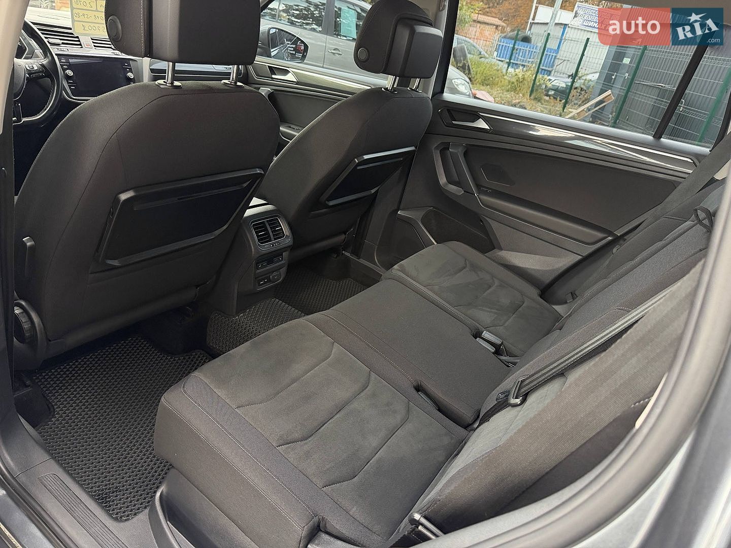 Volkswagen Tiguan Allspace 2018 VIN WVGZZZ5NZJM136821 фото оголошення 16 з 18