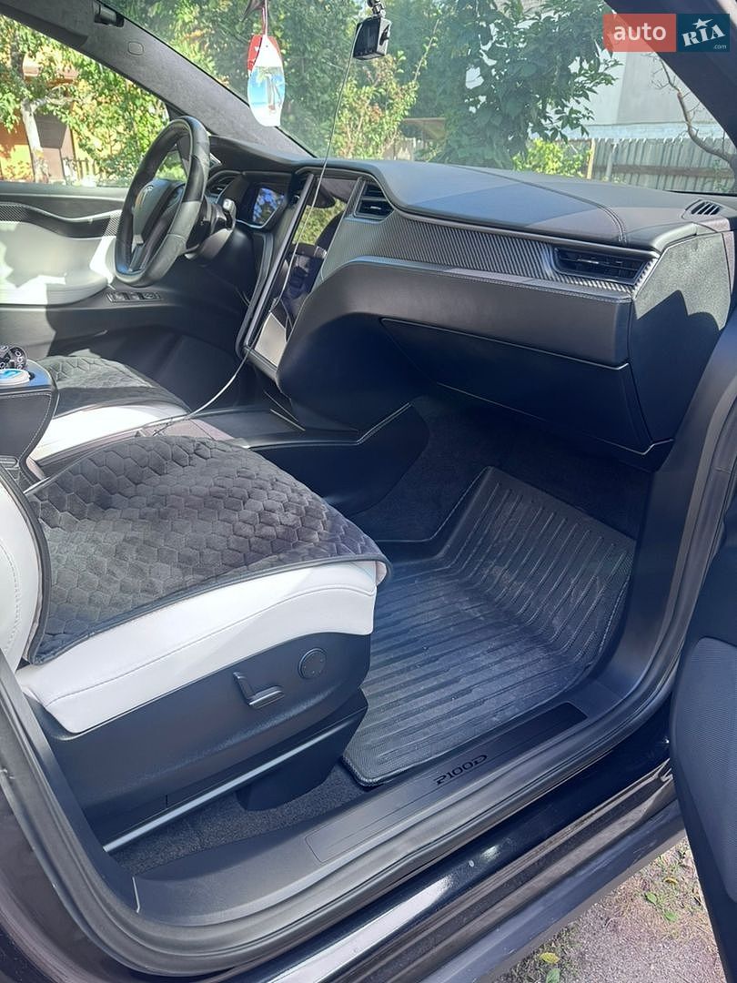 Tesla Model X 2018 VIN 5YJXCBE40JF106271 фото оголошення 47 з 47