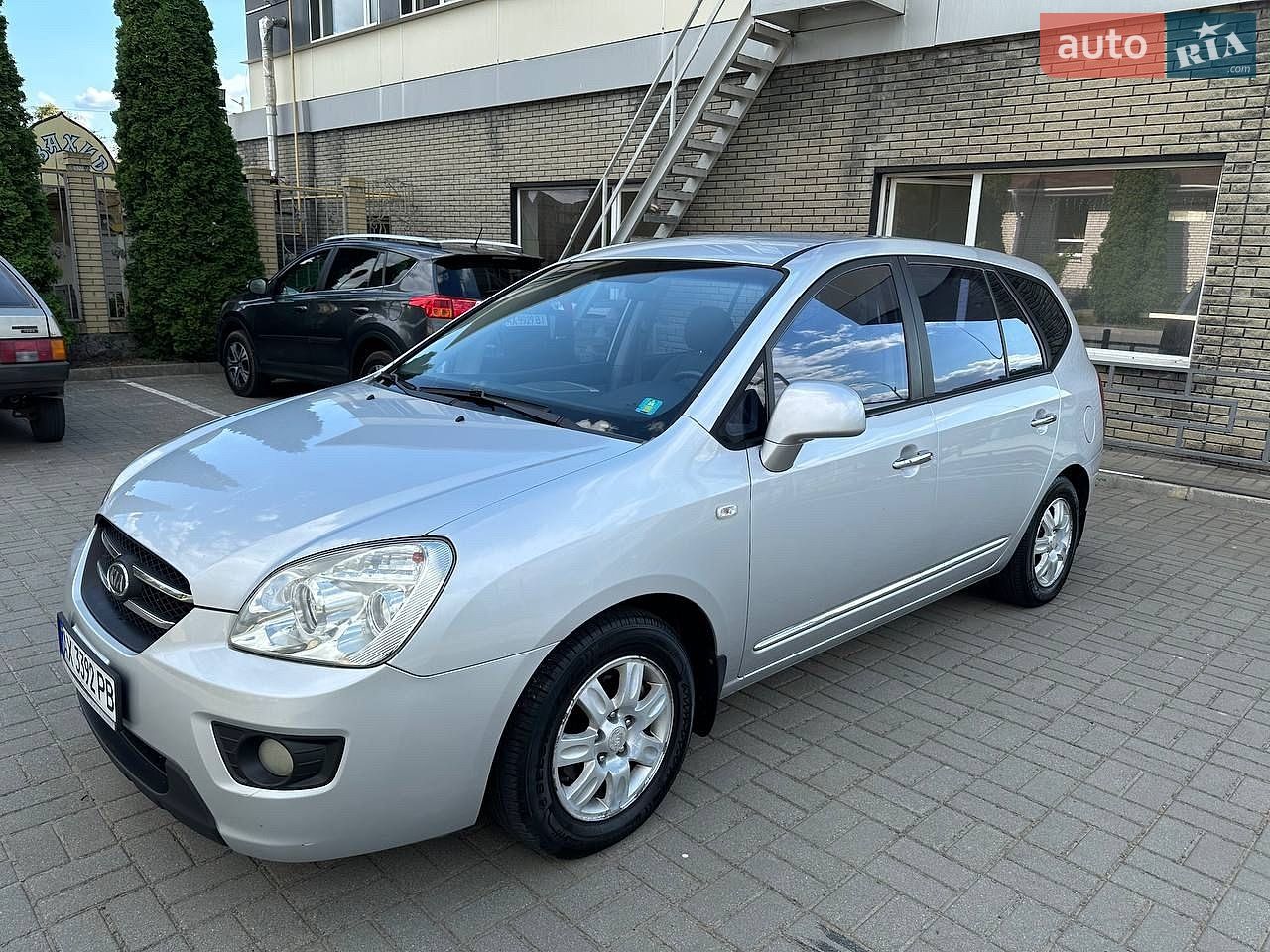 Kia Carens 2008 VIN Y6LFG52138L200617 фото оголошення 2 з 10