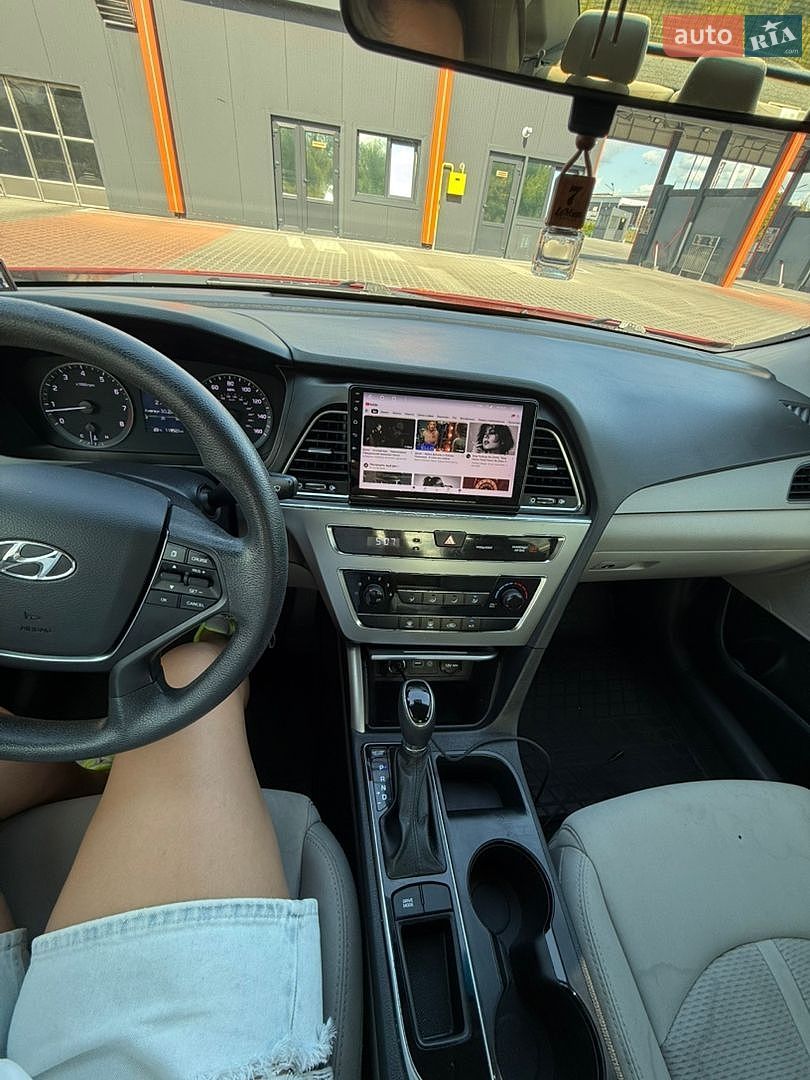 Hyundai Sonata 2017 VIN 5NPE24AFXHH584092 фото оголошення 6 з 15