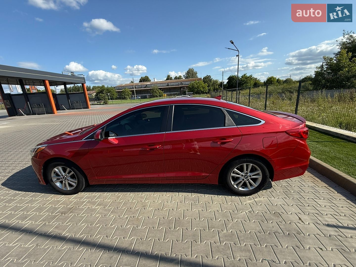Hyundai Sonata 2017 VIN 5NPE24AFXHH584092 фото оголошення 13 з 15