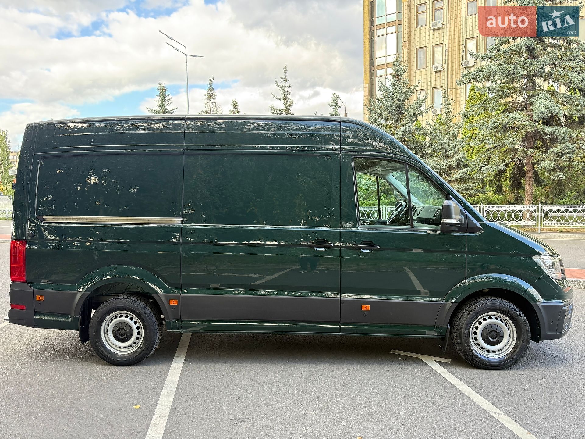 Volkswagen Crafter 2018 VIN WV1ZZZSYZK9021434 фото оголошення 14 з 98