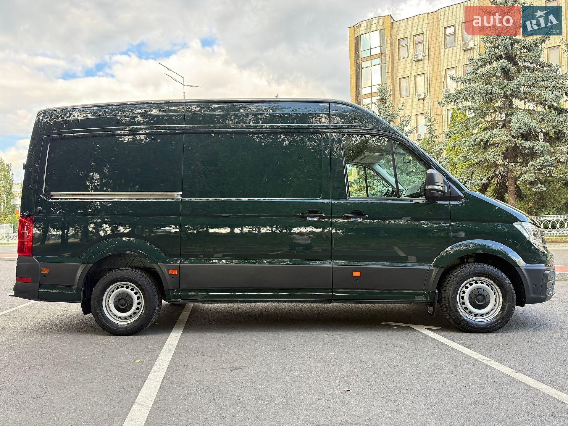 Volkswagen Crafter 2018 VIN WV1ZZZSYZK9021434 фото оголошення 15 з 98