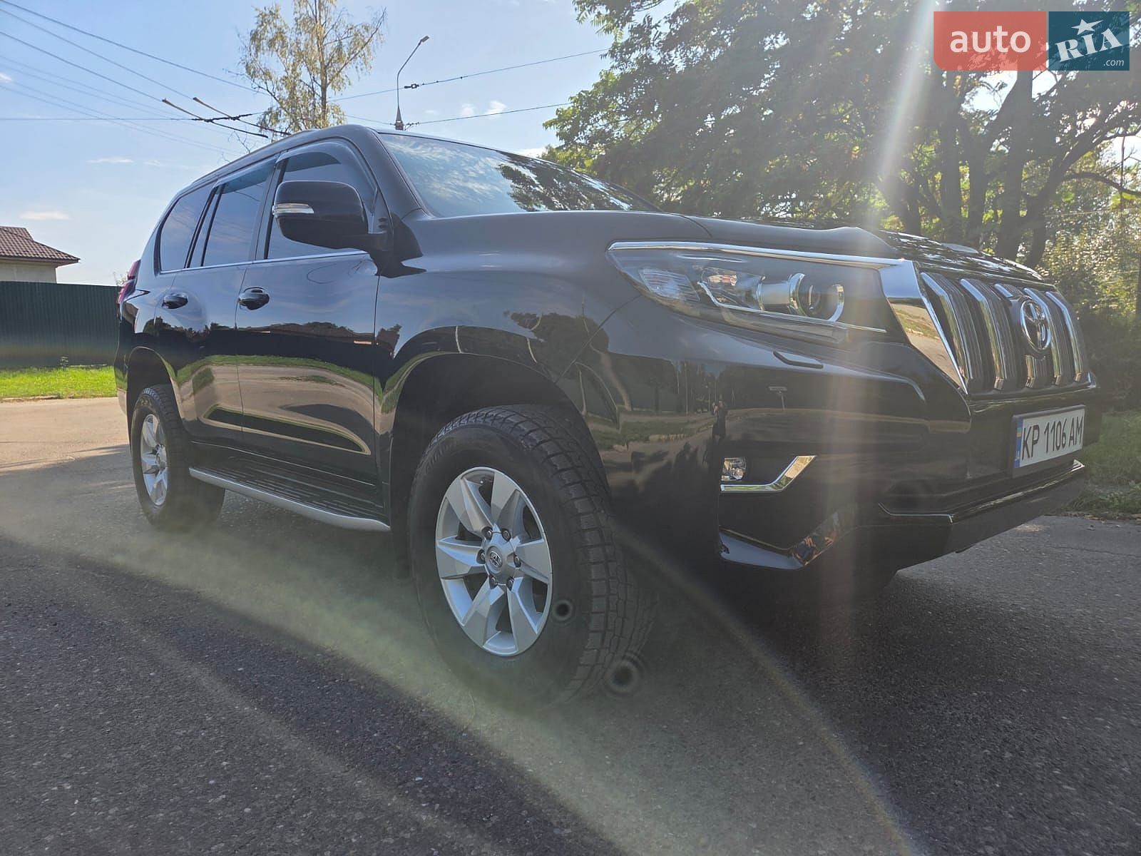 Toyota Land Cruiser Prado 2020 VIN JTEBU3FJ10K186100 фото оголошення 4 з 37