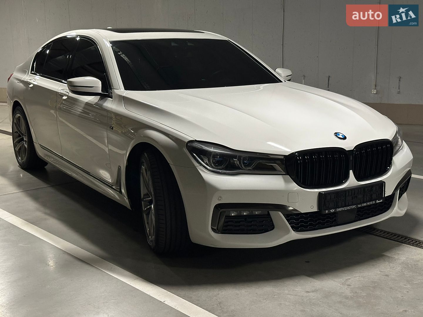 BMW 7 Series 2016 VIN WBA7C41010G641321 фото оголошення 2 з 43
