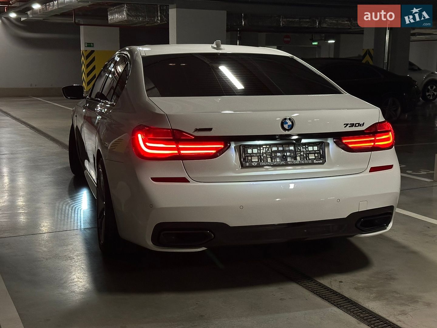 BMW 7 Series 2016 VIN WBA7C41010G641321 фото оголошення 10 з 43