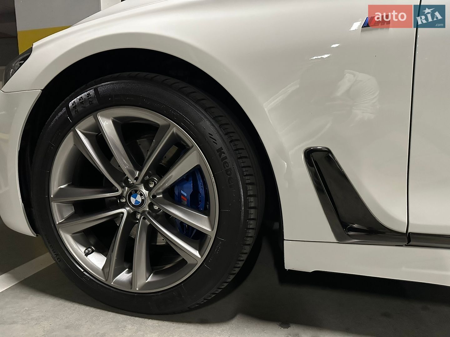 BMW 7 Series 2016 VIN WBA7C41010G641321 фото оголошення 20 з 43