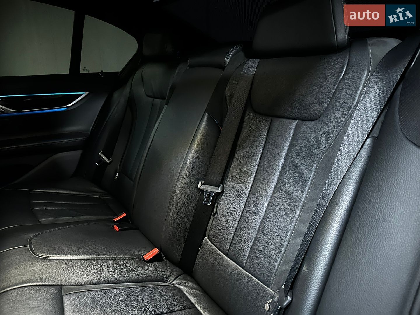 BMW 7 Series 2016 VIN WBA7C41010G641321 фото оголошення 40 з 43